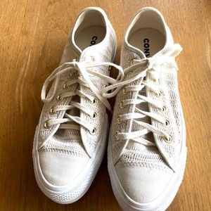 Converse All Star CTAS platform sneakers Near New